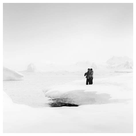 MINIMAL PHOTOS | Hello Everyone!
