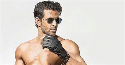 Shirtless Bollywood Men Hot Hrithik Roshan S Latest Topless Pics