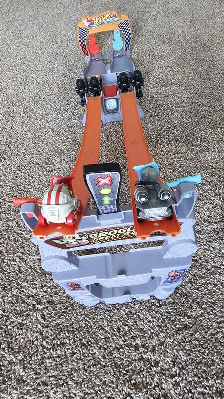 Hot Wheels Racerverse Star Wars Track Set With Hot Wheels Racers Inspired By Star Wars