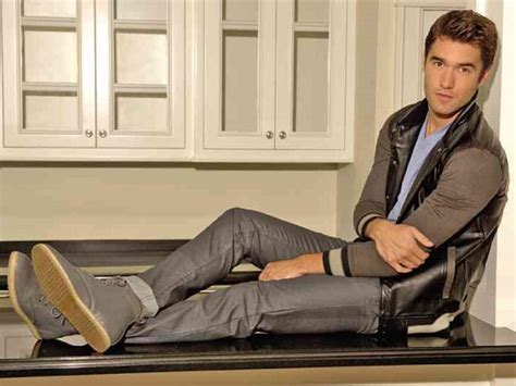 Joshua Bowman 2025: Girlfriend, net worth, tattoos, smoking & body