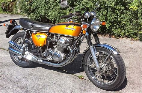 Naked Vs Sportbikes Whats The Difference Motodeal