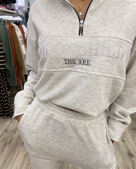 Venta Sudaderas Mujer Con Cremallera Y Sin Capucha En Stock