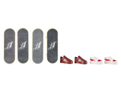 SET DE JUEGO HOT WHEEL MULTIPACK DE PATINETAS TENIS MODELO ALEATORIO
