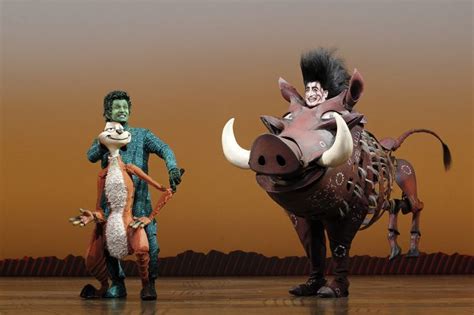 Musical Com Os Personagens Timão E Pumba