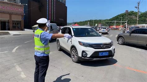 粽”然酷暑 不负期待——通化交警坚守岗位，为全市人民保驾护航澎湃号·政务澎湃新闻 The Paper