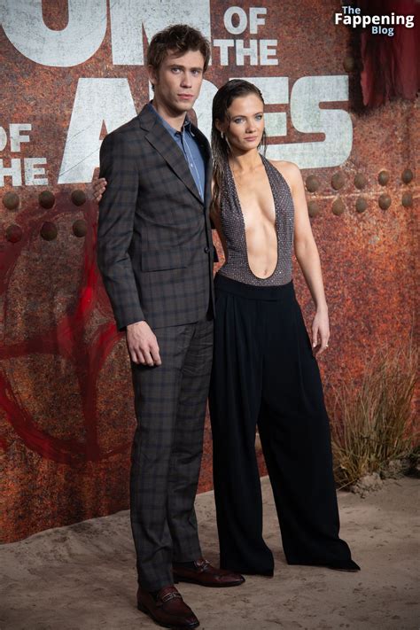 Freya Allan Freyaallan Nude Leaks Photo Thefappening