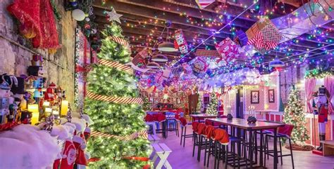 Jingle Your Way Down To These 5 Holiday Pop Up Bars In Toronto Now Toronto