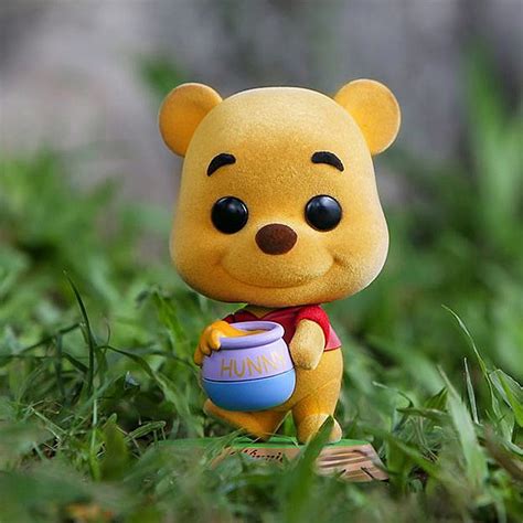Hot Toys Winnie The Pooh Cosbaby S