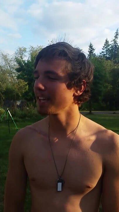 Guy Does The Naked Ice Bucket Challenge ThisVid