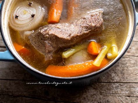 Brodo Di Carne Ricetta E Consigli Come Fare Un Brodo Di Carne Ottimo