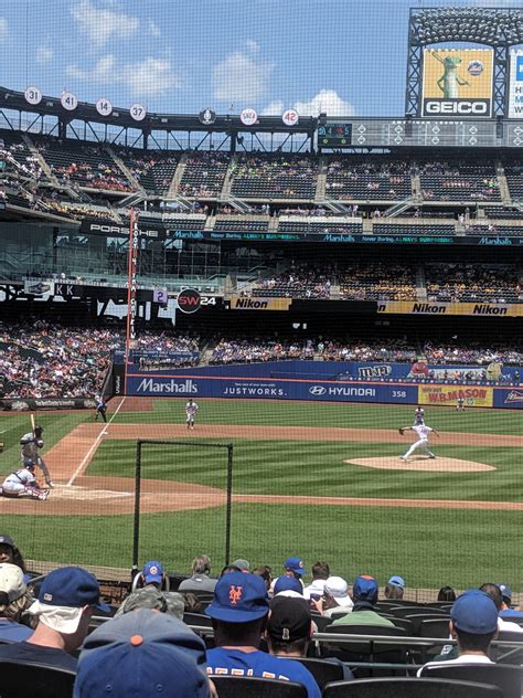 Fans react to Citi Field seating price hikes this season 36
