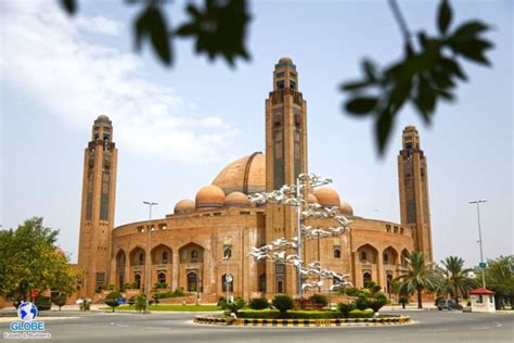 Grand Jamia Mosque Bahria Town Lahore Pakistan Globe Estate Builders