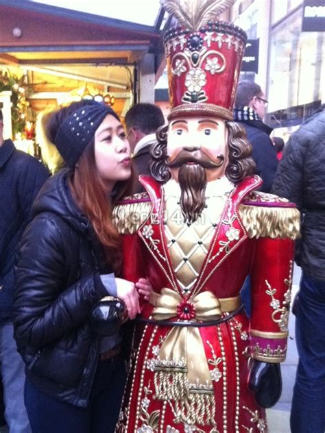 N Gi Ng Sinh Ph Ng T Y C Ng C C Hot Girl Vi T