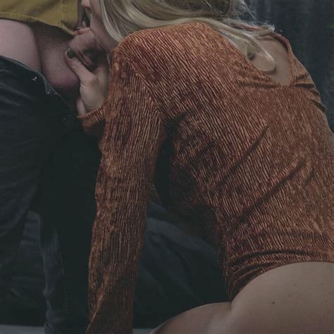 Blond Amateur Milf Girlfriend Gives Sensual And Hot Blowjob Xhamster