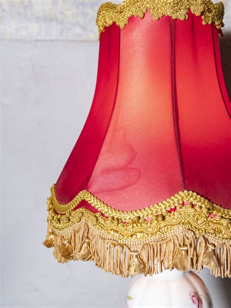 Фарфоровая настольная лампа — Housevintage