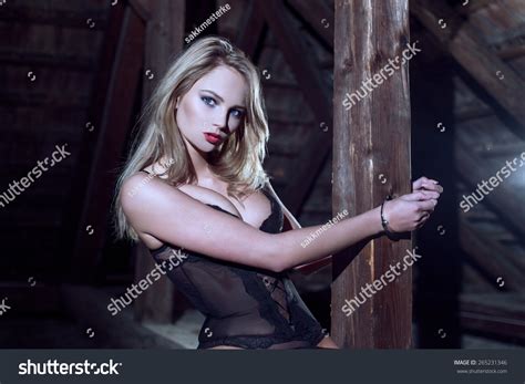 Sexy Blonde Woman Cuffed Timber Barn Stock Photo 265231346 Shutterstock