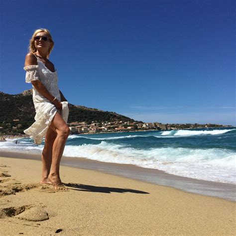 Olejnik W Bikini Jej Figura Robi Wra Enie