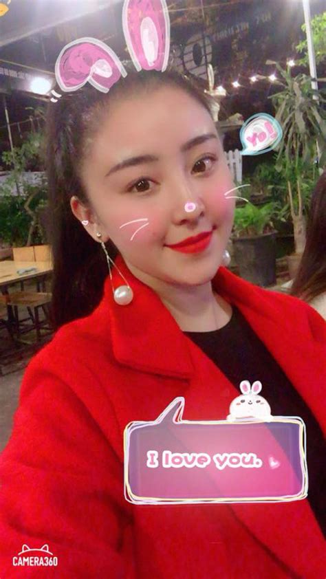 Hình ảnh mới của hot girl bánh tráng trộn Tăng cân đáng kể chuyển hướng gợi cảm hết nấc