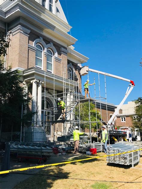Law enforcement explains the rules at Jessamine County detention center 32