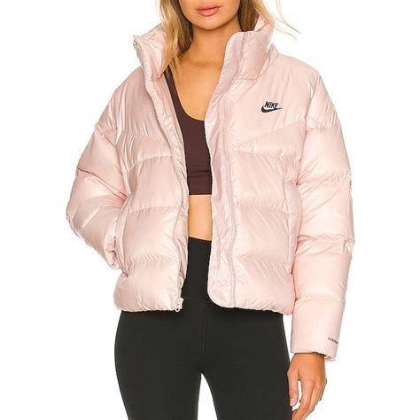 10 Най-добри Дамски Якета Nike - Класация и Избор