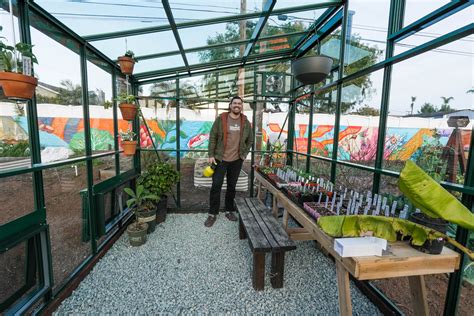 BCG X Epic Gardening - Greenhouse Podcasts