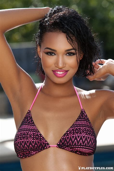 Noelle Monique Rare Babe Nude Photo Set Intporn Forums