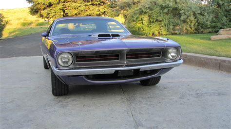 1970 CUDA 426 HEMI 4 SPD DANA 60 TRIBUTE PLUM CRAZY PURPLE Classic