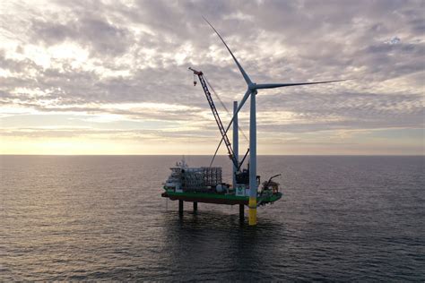 ‘worlds Biggest Offshore Wind Farm Produces First Power Passing Key Milestone Market