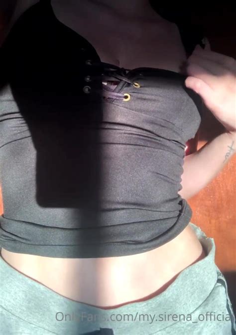My Sirena Brand New Natural Showing Her Hard Tits CNNAMADOR
