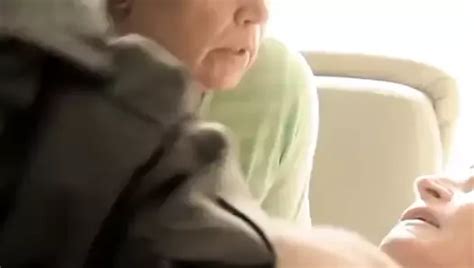 Ältere Ehefrau hat Sex mit einem BBC xHamster