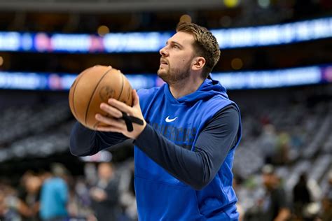 Dallas Mavs Injury Notes Luka Doncic Status Before San Antonio Spurs