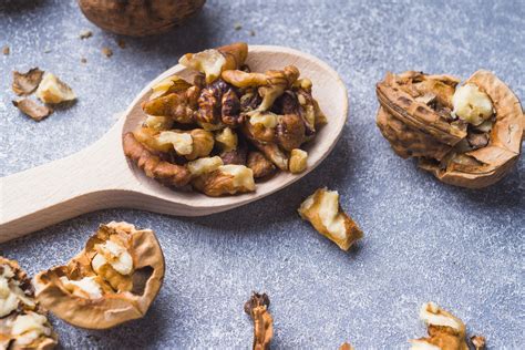 Discover the Amazing Benefits of Brazil Nuts - HealthcareBiodiversity