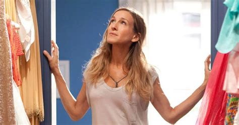 Sex And The City Fans Can Book Stays At Carrie Bradshaw S Apartment On Airbnb Mirror Online