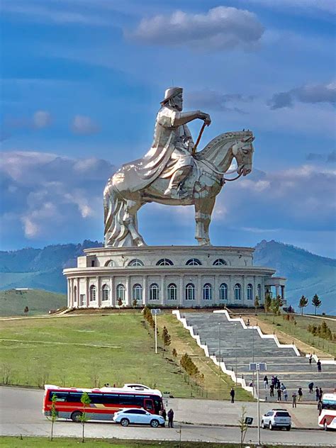Kublai Khan Statue