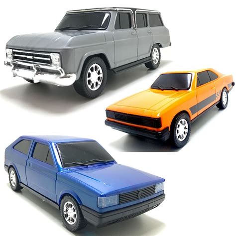 Kit Carrinho De Brinquedo Miniatura Gol Quadrado Opala Veraneio Kit