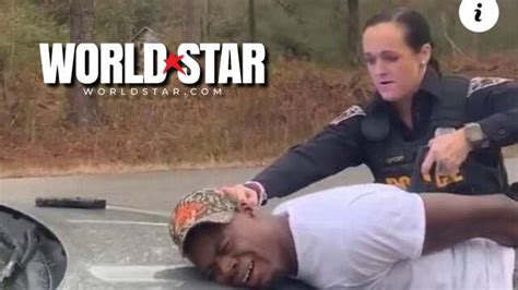 Do You Want It Again White Alabama Female Cop Uses Taser On A