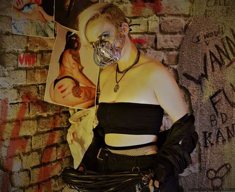 Sexy Babe Kasey K Showing Her Naked Body Outdoors Photos