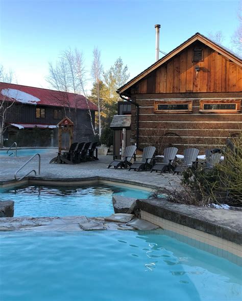 10+ Best Winter Getaways Near Toronto for Your Weekend Escapes • HUNGRY 416