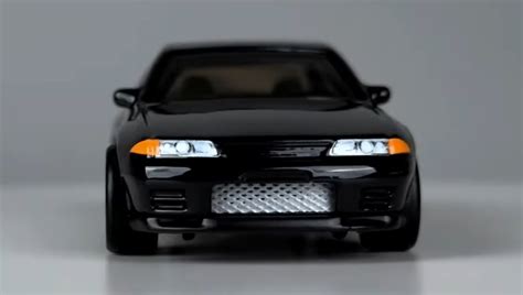 Машинка Premium Hot Wheels Nissan Skyline GT R BNR32 Fast Furious 1 64 HYP69 Black купити