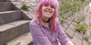 Public Park Nudity Challenge Smoking Skidanje Na Javnom Mestu Izazov Porn Videos