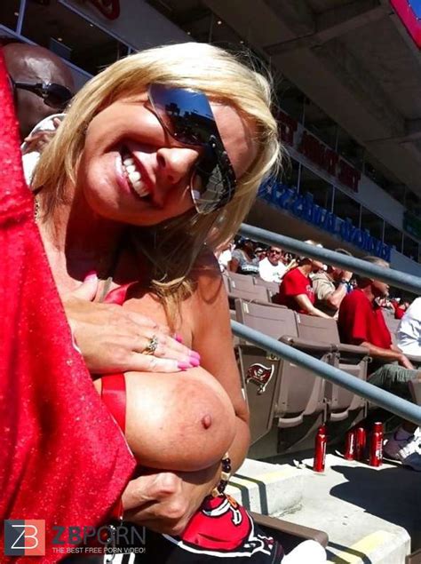 Mummies Wives And Gilfs ZB Porn