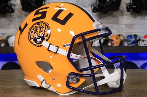 LSU Tigers Riddell Speed Authentic Helmet – Green Gridiron, Inc.