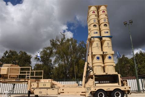 Israel U S Successfully Test Israeli Arrow 3 Missile Defense System