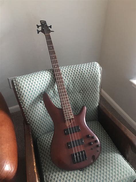 Parting ways with my first bass, it served me well but i dont need 5