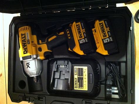 DeWalt DCF 899 P2 1/2" drive impact wrench | in Chelsea, London | Gumtree