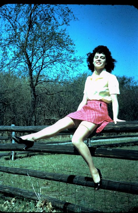 Amateur Model Peggy Vintage Original Kodachrome Color Slide