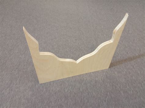 Обрезок фанеры в роли каретки циркулярной пилы - Столярные шаблоны