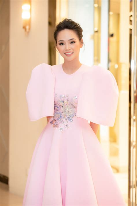 Tổng Hợp Hot Girl Tik Tok Việt Nam Nổi Tiếng Xinh Đẹp