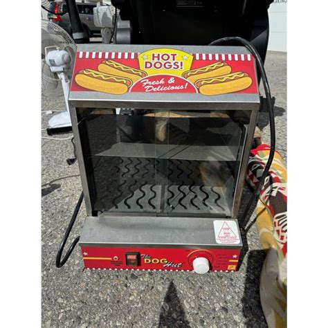 Hot Dog Hut