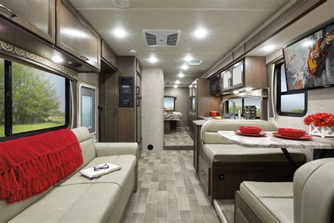 Chateau Class C Motorhomes Thor Motor Coach